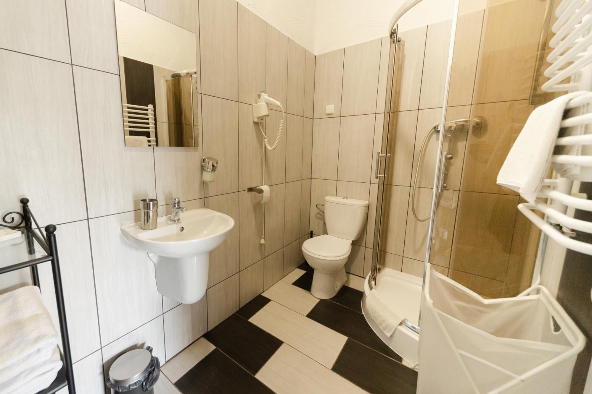 Sloneczna Hotel Sierakow  Bagian luar foto